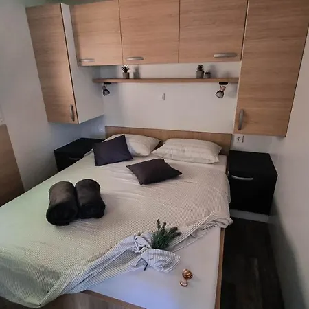 Luxury Mobile Homes * クレノヴィツァ