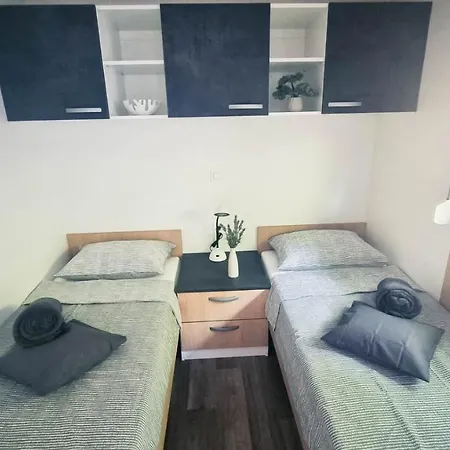 Kompleks wypoczynkowy Luxury Mobile Homes *