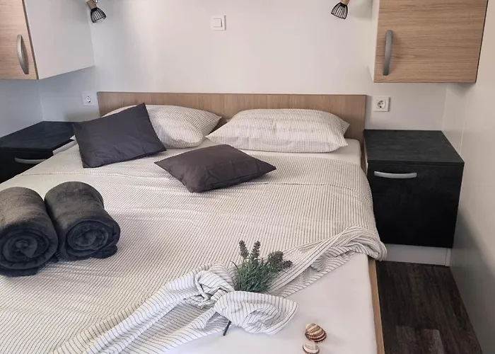 Aldeamento Turístico Luxury Mobile Homes *